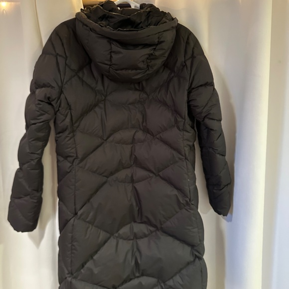 Ladies North Face Down Coat - Picture 6 of 6